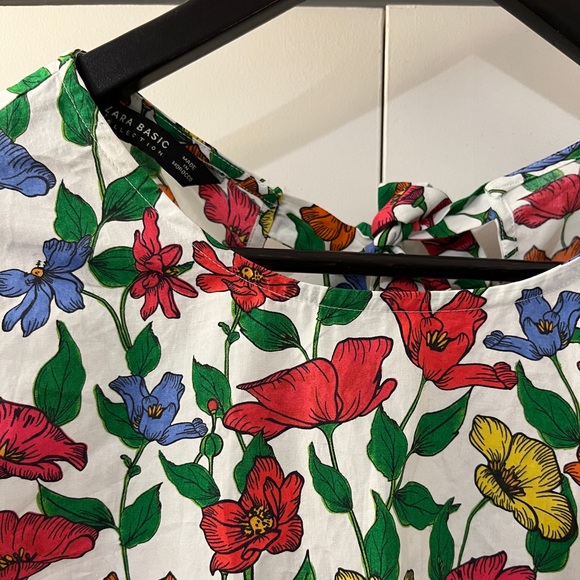 Zara Basics Floral Print Crop Poof Sleeve Bow Back Blouse. Size Small. - Picture 7 of 10
